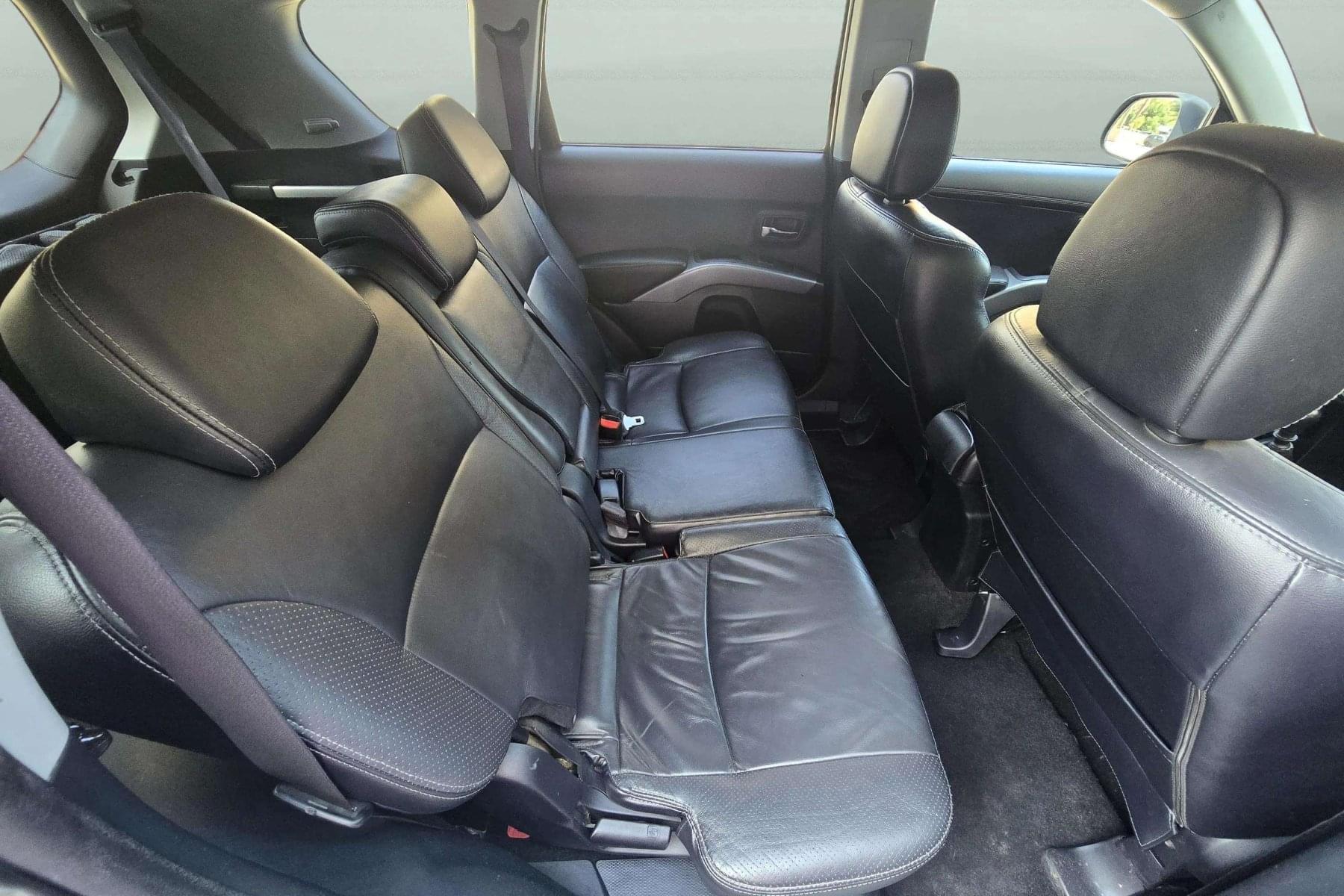 PEUGEOT 4007 2.2HDI 160cv. 4WD SPORT LINE 7 plazas 27