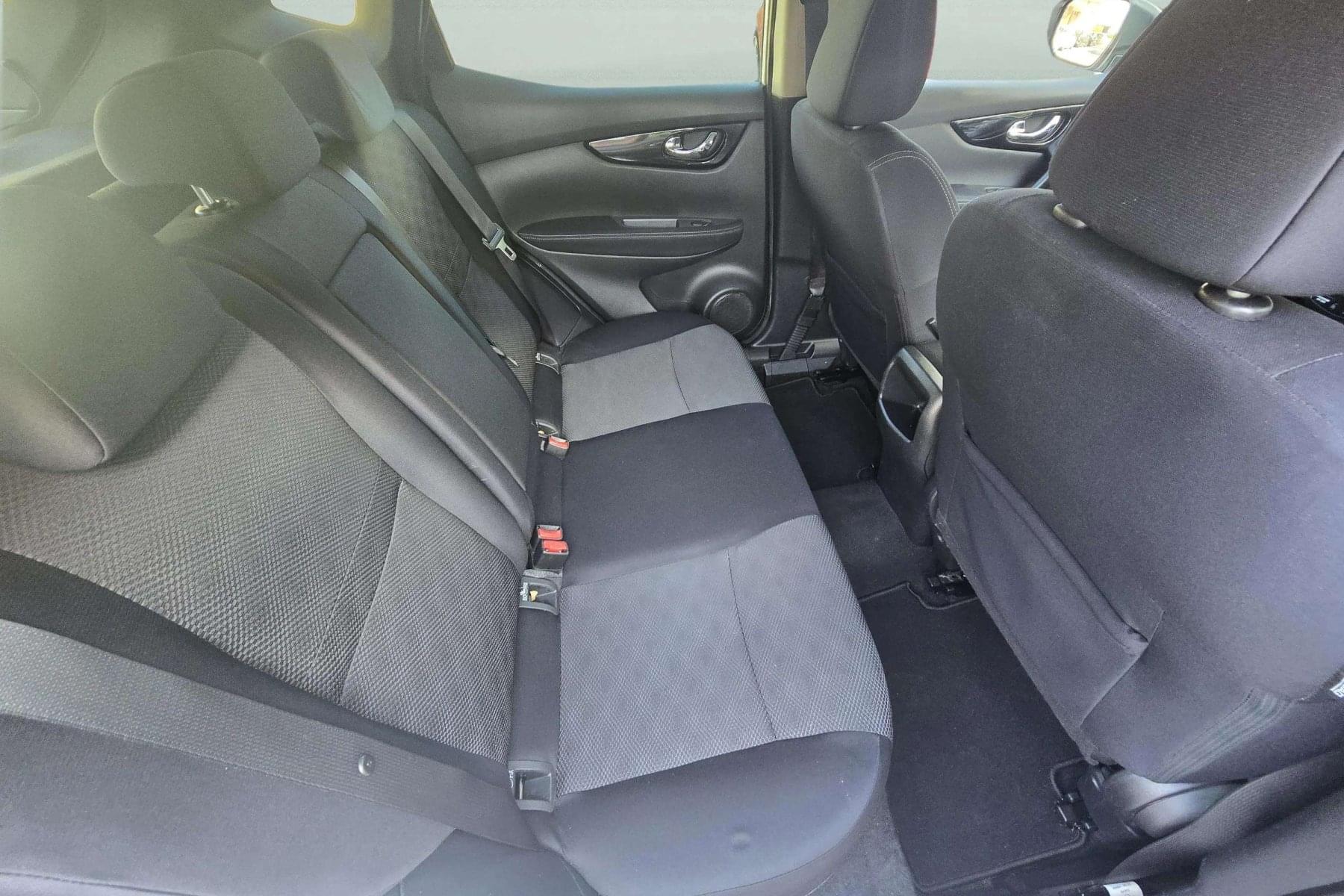 NISSAN QASHQAI 1.5dci 110cv. 4X2 ACENTA 13
