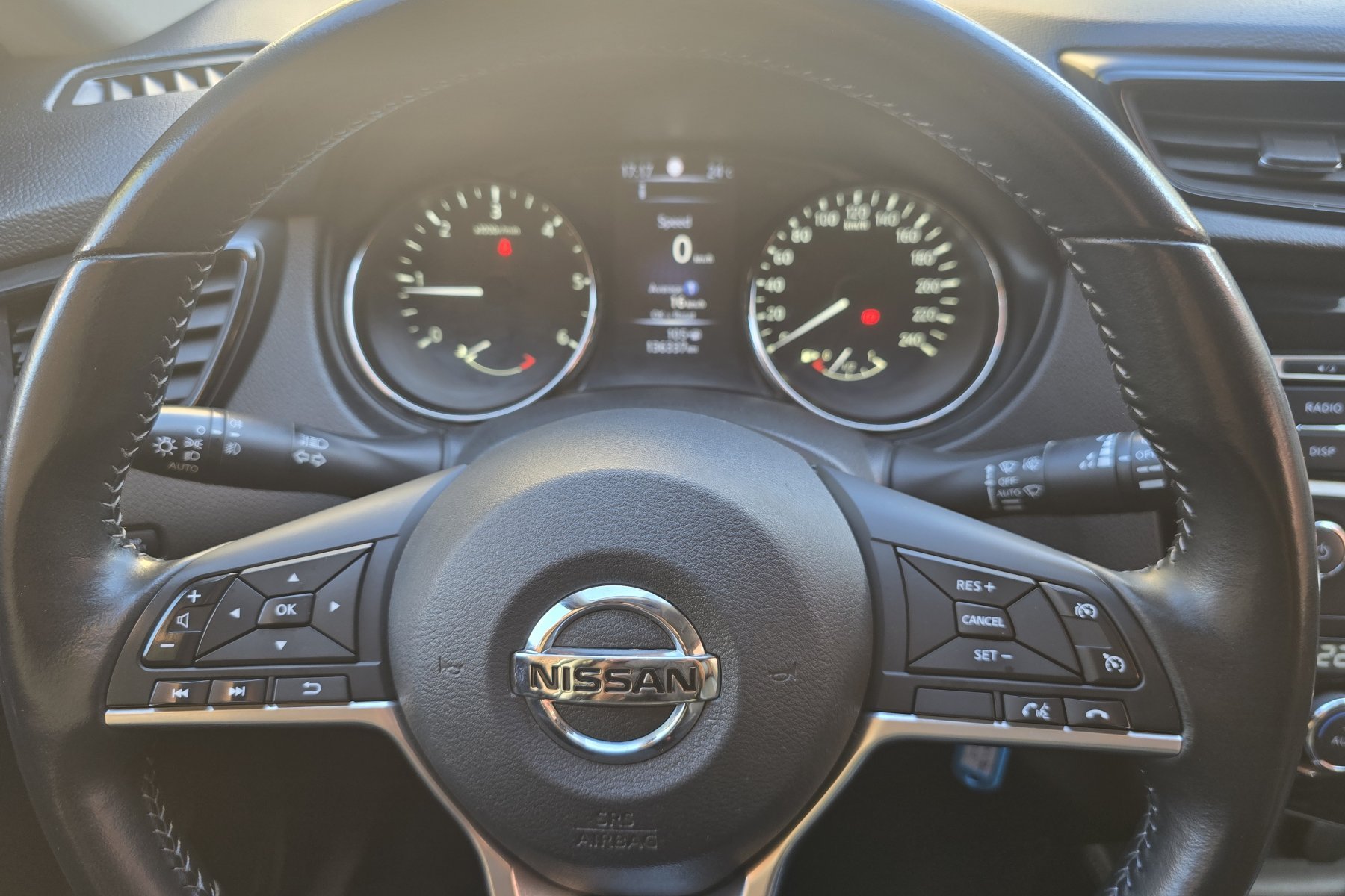 NISSAN X-TRAIL 1.7 dci 150cv. 4x4 ACENTA 5 plazas 18 