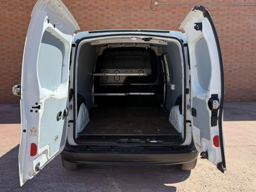 RENAULT KANGOO MAXI  FURGON 2P BLUE DCI 85KW (115CV) 2020 de segunda mano