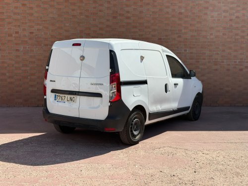 DACIA DOKKER VAN ESSENTIAL 1.6 80KW (110CV) GLP 2021 de segunda mano