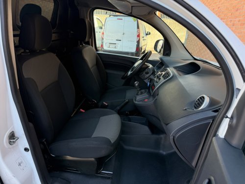 RENAULT KANGOO FURGON PROFESIONAL BLUE DCI 59 KW(80CV) 2021 de segunda mano