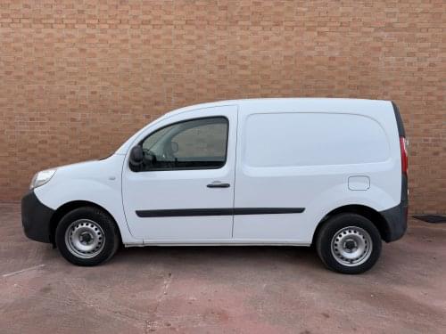 RENAULT KANGOO FURGON PROFESIONAL BLUE DCI 59 KW (80CV) 2020 de segunda mano