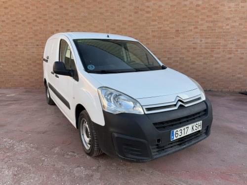 CITROEN BERLINGO TALLA M BLUEHDI 75 LIVE /bola remolque 2018 de segunda mano