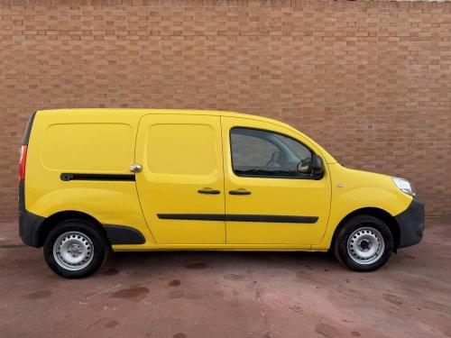 RENAULT KANGOO MAXI  EXPRESS (O) PROFESIONAL 2P DCI 66 KW 2019 de segunda mano
