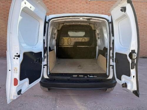 RENAULT KANGOO EXPRESS PROFESIONAL DCI 55KW (75CV) E6 2017 de segunda mano