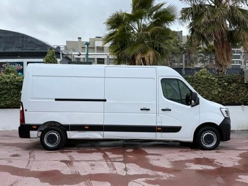 RENAULT MASTER L3H2 2.3 BLUE DCI 136CV 2022 de segunda mano