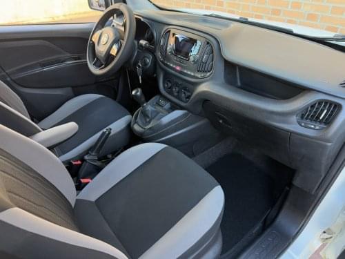 FIAT DOBLO COMBI N1 SX 1.3 MJET 70KW (95CV) 2020 de segunda mano