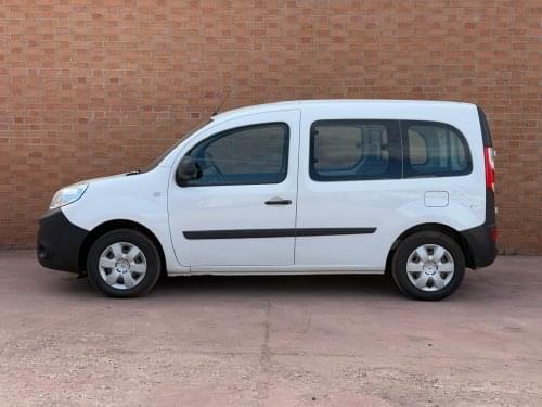 RENAULT KANGOO COMBI (O) PROFES. M1-AF BLUE DCI 70 KW S/S 2021 de segunda mano