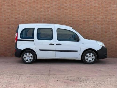 RENAULT KANGOO COMBI (O) PROFES. M1-AF BLUE DCI 70 KW S/S 2021 de segunda mano