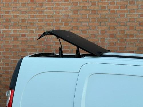 RENAULT KANGOO EXPRESS PROFESIONAL DCI E6/cop. ab+techo 2017 de segunda mano