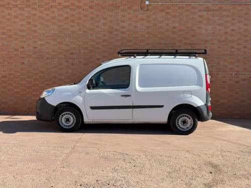 RENAULT KANGOO EXPRESS PROFESIONAL BLUE DCI 59 KW 80CV 2019 de segunda mano