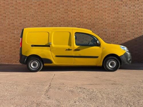 RENAULT KANGOO MAXI  EXPRESS 2P BLUE DCI 70 KW (95CV) /camara 2020 de segunda mano