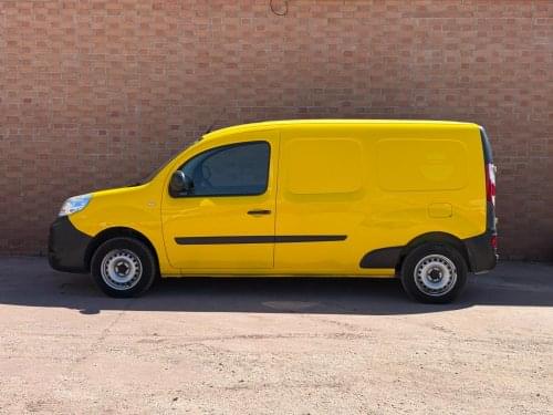 RENAULT KANGOO MAXI  EXPRESS 2P BLUE DCI 70 KW (95CV) /camara 2020 de segunda mano