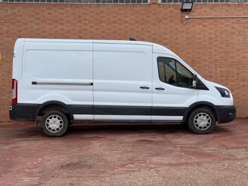 FORD TRANSIT  350 96KW L3H2 VAN TREND FWD 2023 de segunda mano