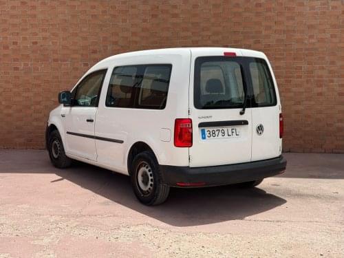 VOLKSWAGEN CADDY KOMBI 2.0 TDI 55KW BMT (75CV) BUSINESS 2020 de segunda mano