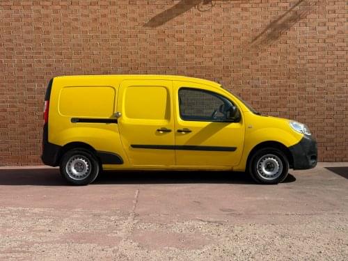 RENAULT KANGOO MAXI  EXPRESS 2P BLUE DCI 70 KW (95CV) 2020 de segunda mano