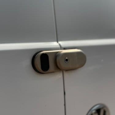 VOLKSWAGEN TRANSPORTER FG. CORTO TN 2.0 TDI 81KW (110CV) TALLER 2021 de segunda mano