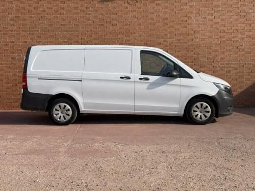 MERCEDES-BENZ VITO 110CDI TD 75KW FURGON PRO LARGA 2021 de segunda mano