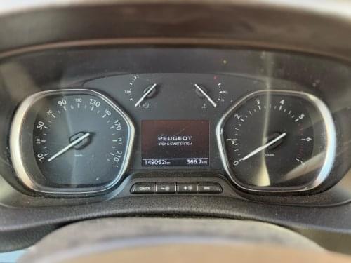 PEUGEOT EXPERT FURGON PREMIUM 1.5 BLUEHDI 100 STANDARD 2022 de segunda mano