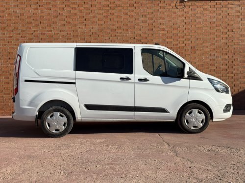 FORD TRANSIT CUSTOM FT320 L1 EB 130CV TREND 2.0 2022 de segunda mano