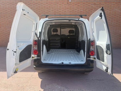 Comprar PEUGEOT PARTNER FURGÓN CONFORT L1 1.6 BLUEHDI 55KW 2017 de segunda mano PEUGEOT PARTNER FURGÓN CONFORT L1 1.6 BLUEHDI 55KW 2017 de segunda mano