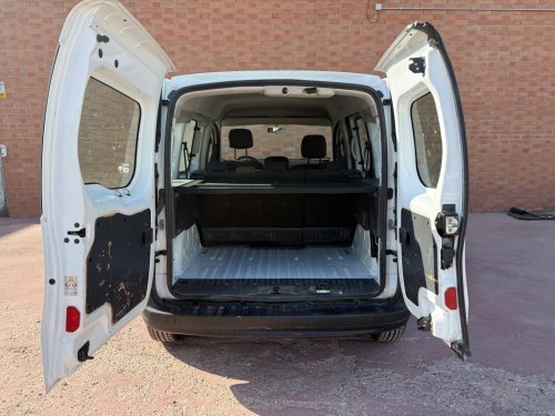 RENAULT KANGOO COMBI (O) PROFESIONAL N1 EN. DCI 55KW - SS 2020 de segunda mano
