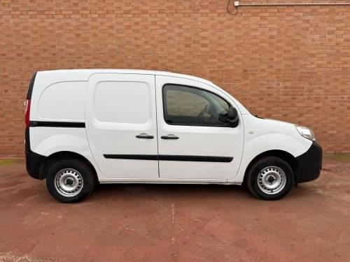 RENAULT KANGOO EXPRESS (O) PROFESIONAL DCI 55 KW 2020 de segunda mano