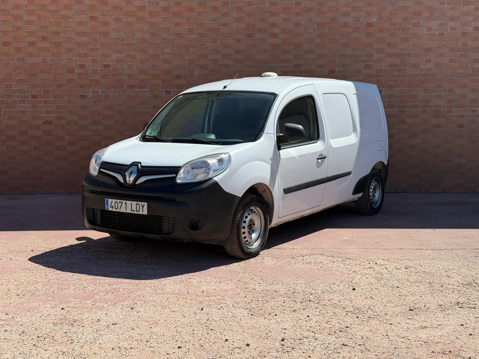 imagen de RENAULT KANGOO MAXI FURGON 2P BLUE DCI 85KW (115CV) - REF: 00100