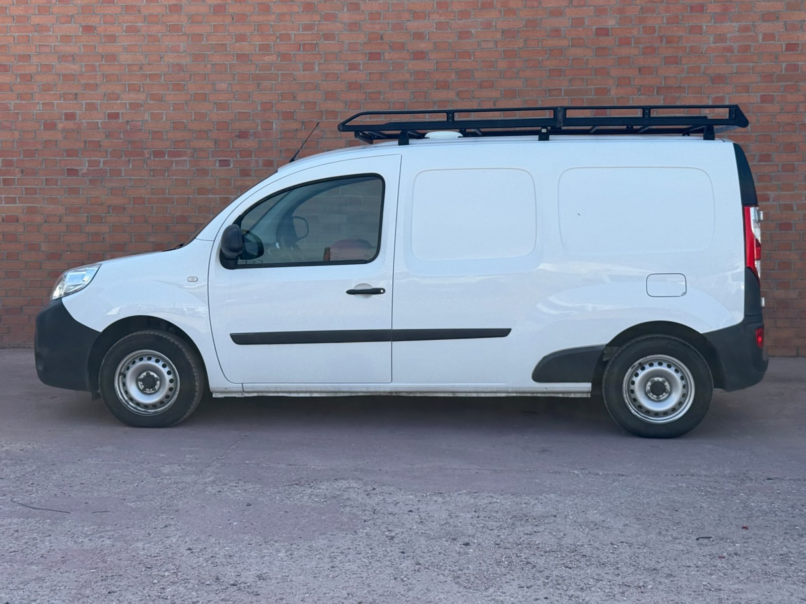 RENAULT KANGOO MAXI FURGON 2P BLUE DCI 70 KW 95CV FG. TALLER 7