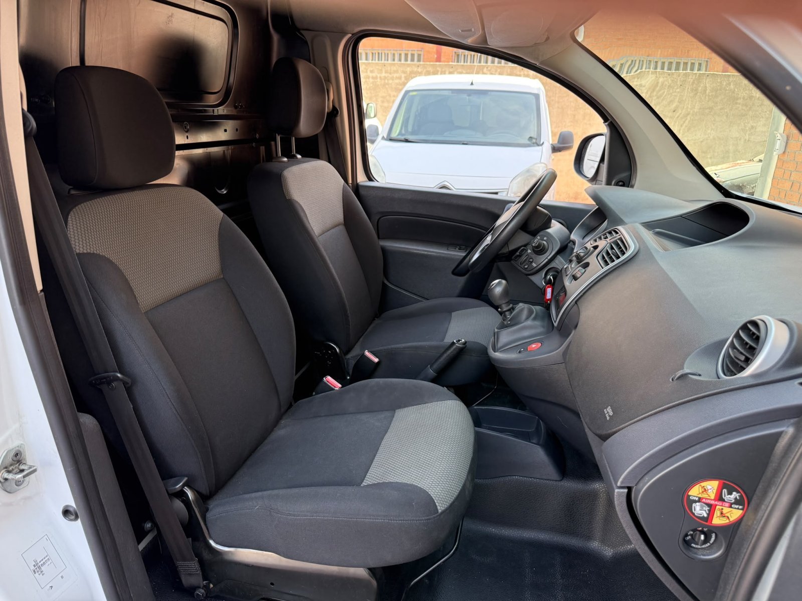 RENAULT KANGOO MAXI FURGON 2P BLUE DCI 70 KW 95CV FG. TALLER 13