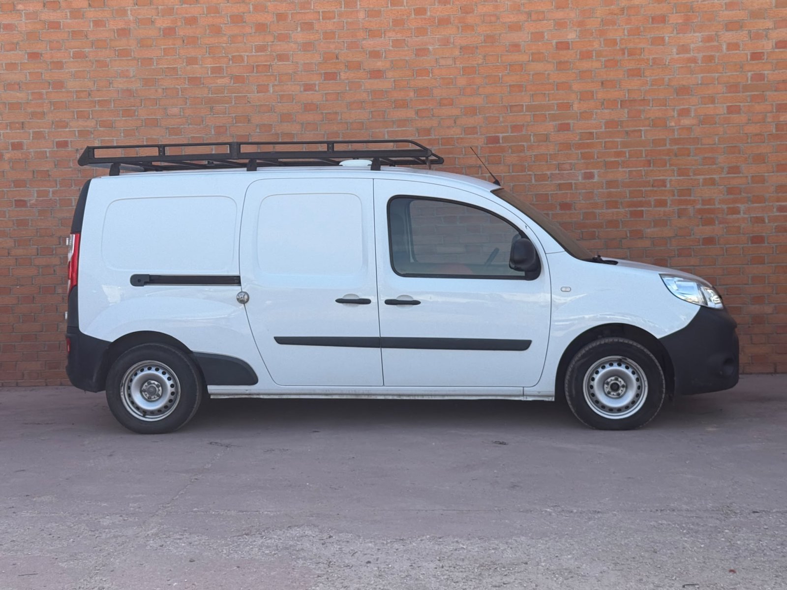 RENAULT KANGOO MAXI FURGON 2P BLUE DCI 70 KW 95CV FG. TALLER 4