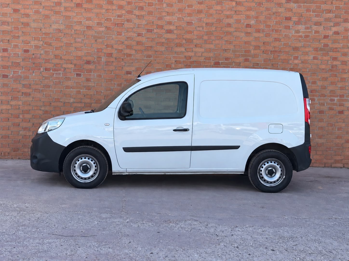RENAULT KANGOO FURGON PROFESIONAL BLUE DCI 59 KW(80CV) 2