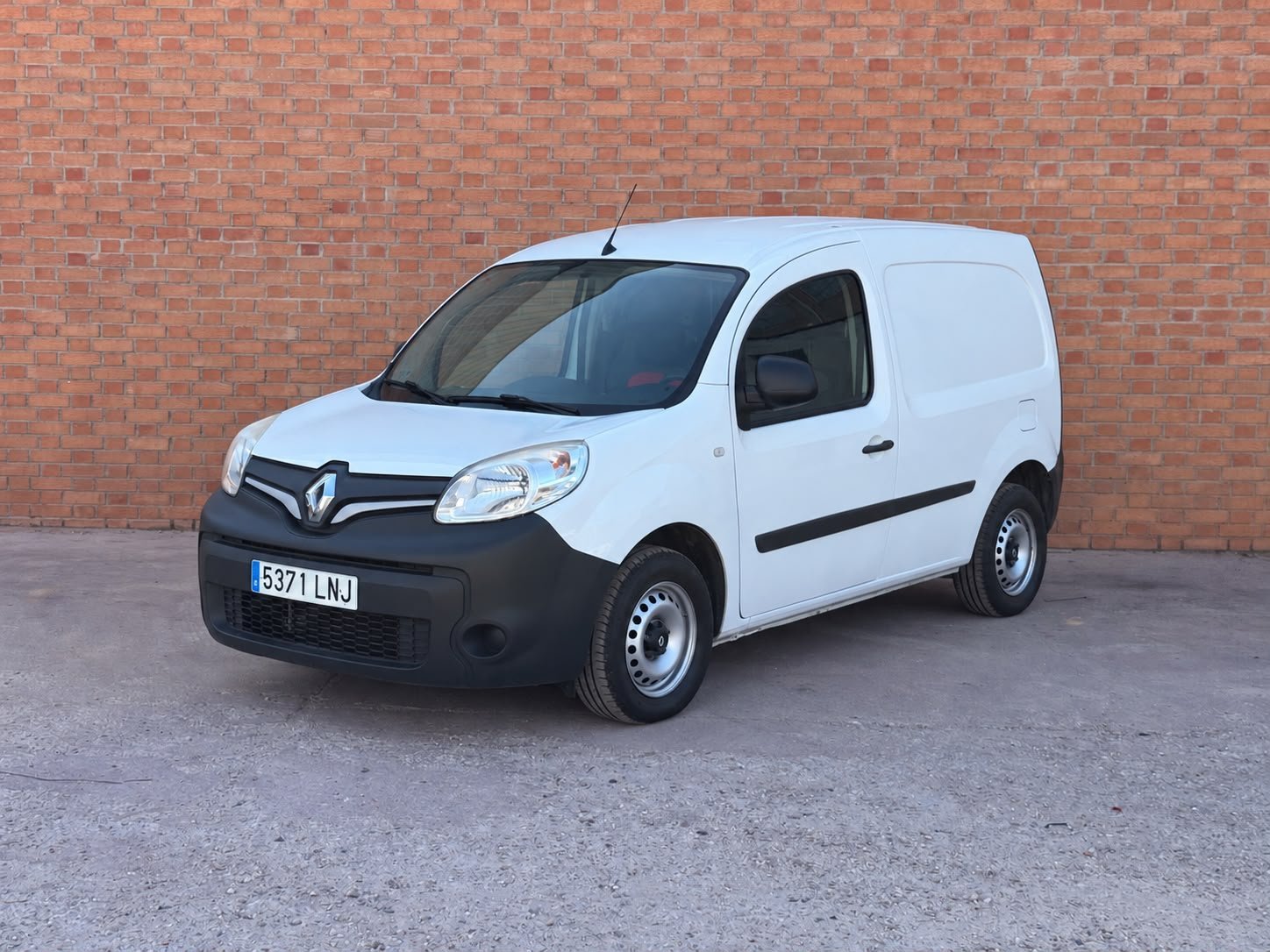 imagen de RENAULT KANGOO FURGON PROFESIONAL BLUE DCI 59 KW(80CV) - REF: 00103