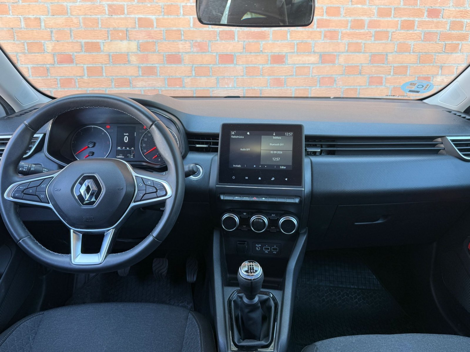 RENAULT CLIO EQUILIBRE BLUE DCI 74KW (100CV) 10