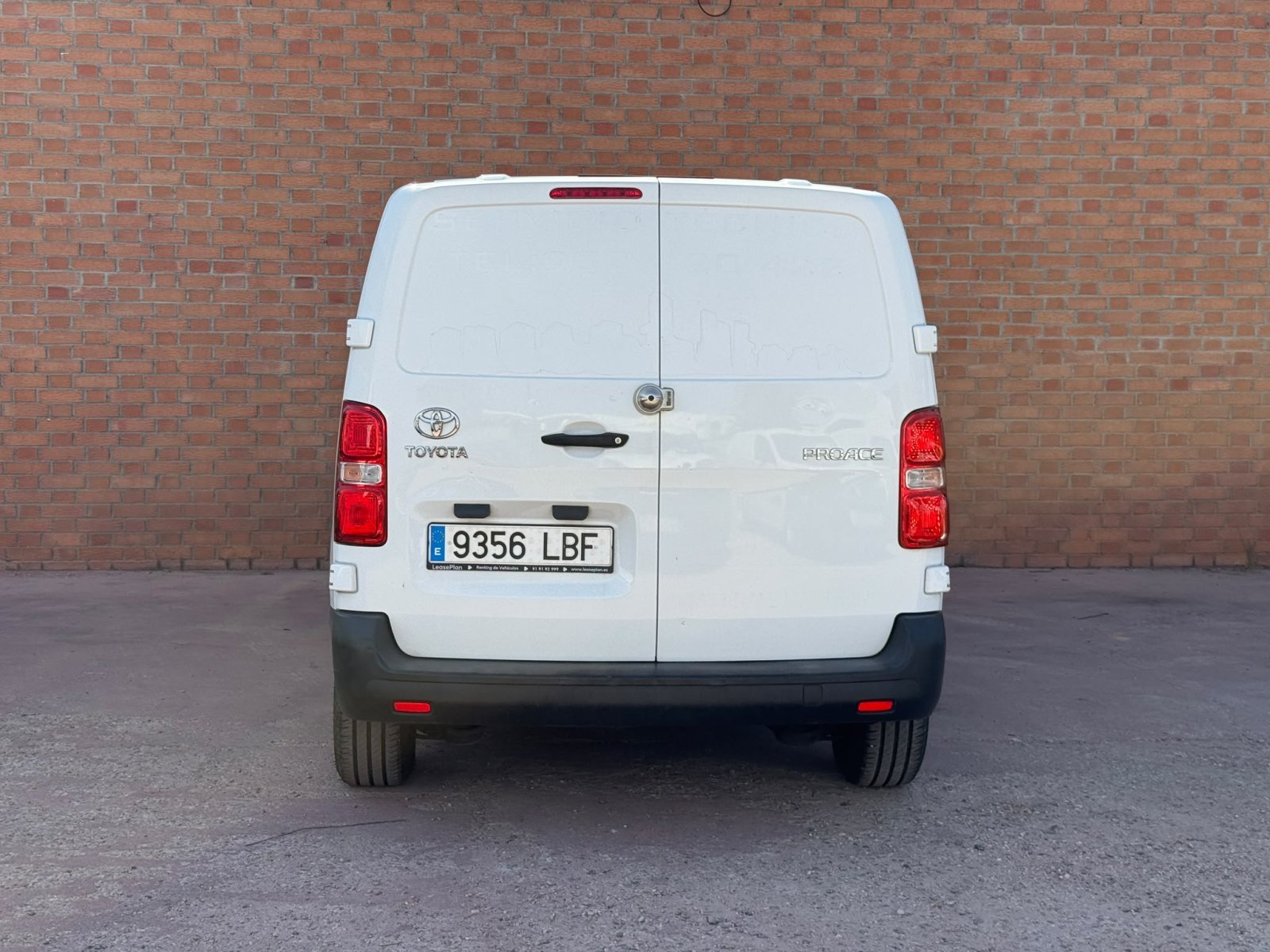 TOYOTA PROACE 2.0D 120CV BUSINESS 1PL 2PT L1 FG.TALLER 9