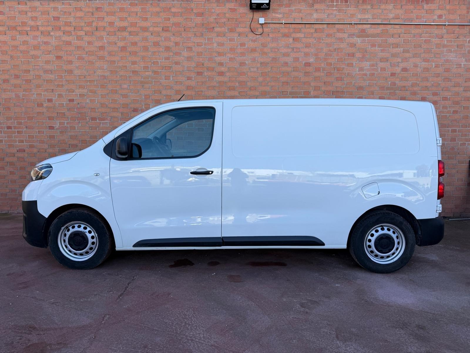 TOYOTA PROACE 1.5D 100CV BUSINESS 1PL 2PT L1 4 