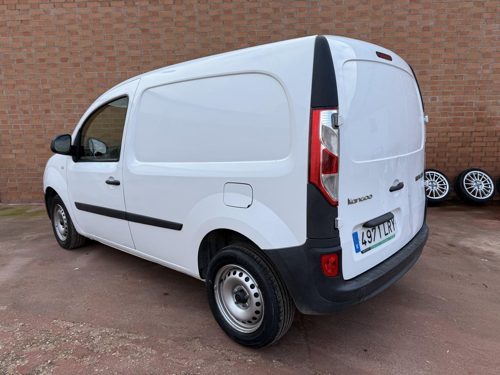 RENAULT KANGOO EXPRESS 1.5 BLUE DCI 70KW PROFESIONAL 6