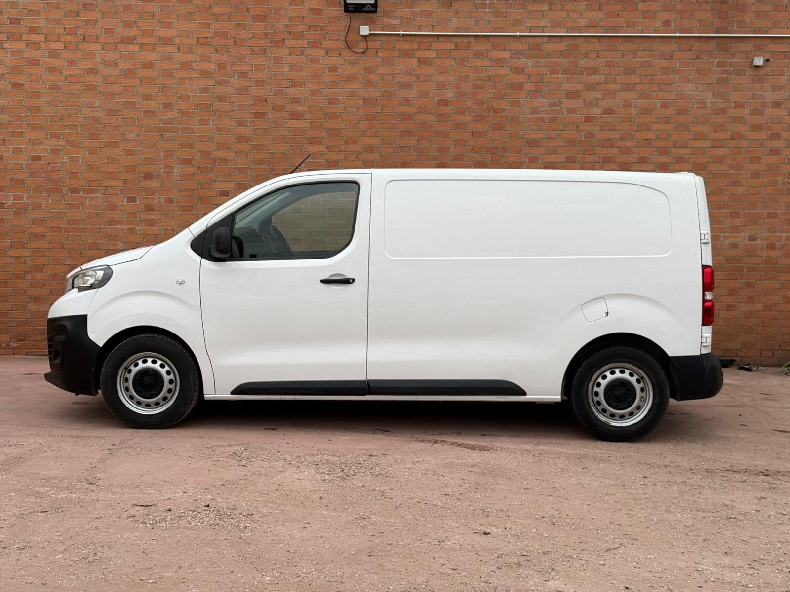 PEUGEOT EXPERT FURGON PRO 1.5 BLUEHDI 100 SS STANDARD 2