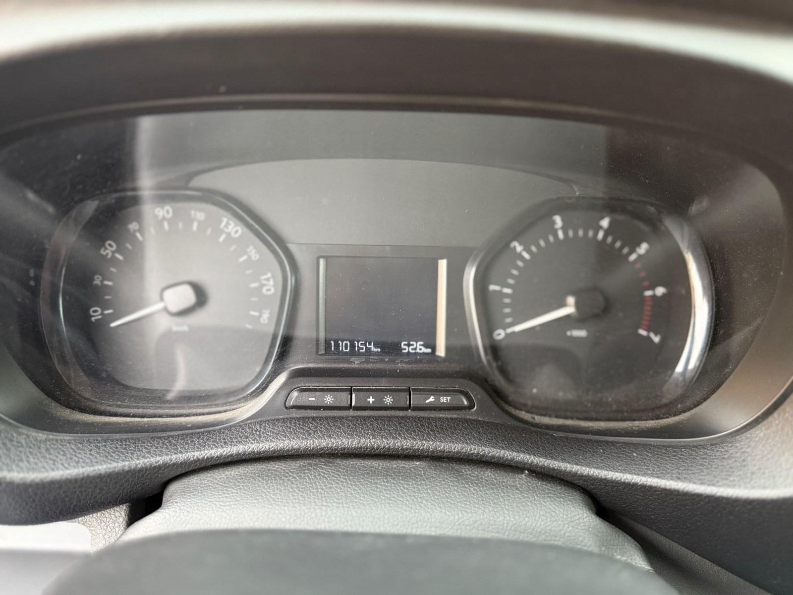 PEUGEOT EXPERT FURGON PRO 1.5 BLUEHDI 100 SS STANDARD 11