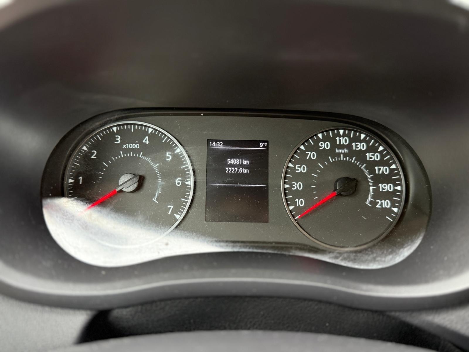 RENAULT MASTER L3H2 2.3 BLUE DCI 136CV 8