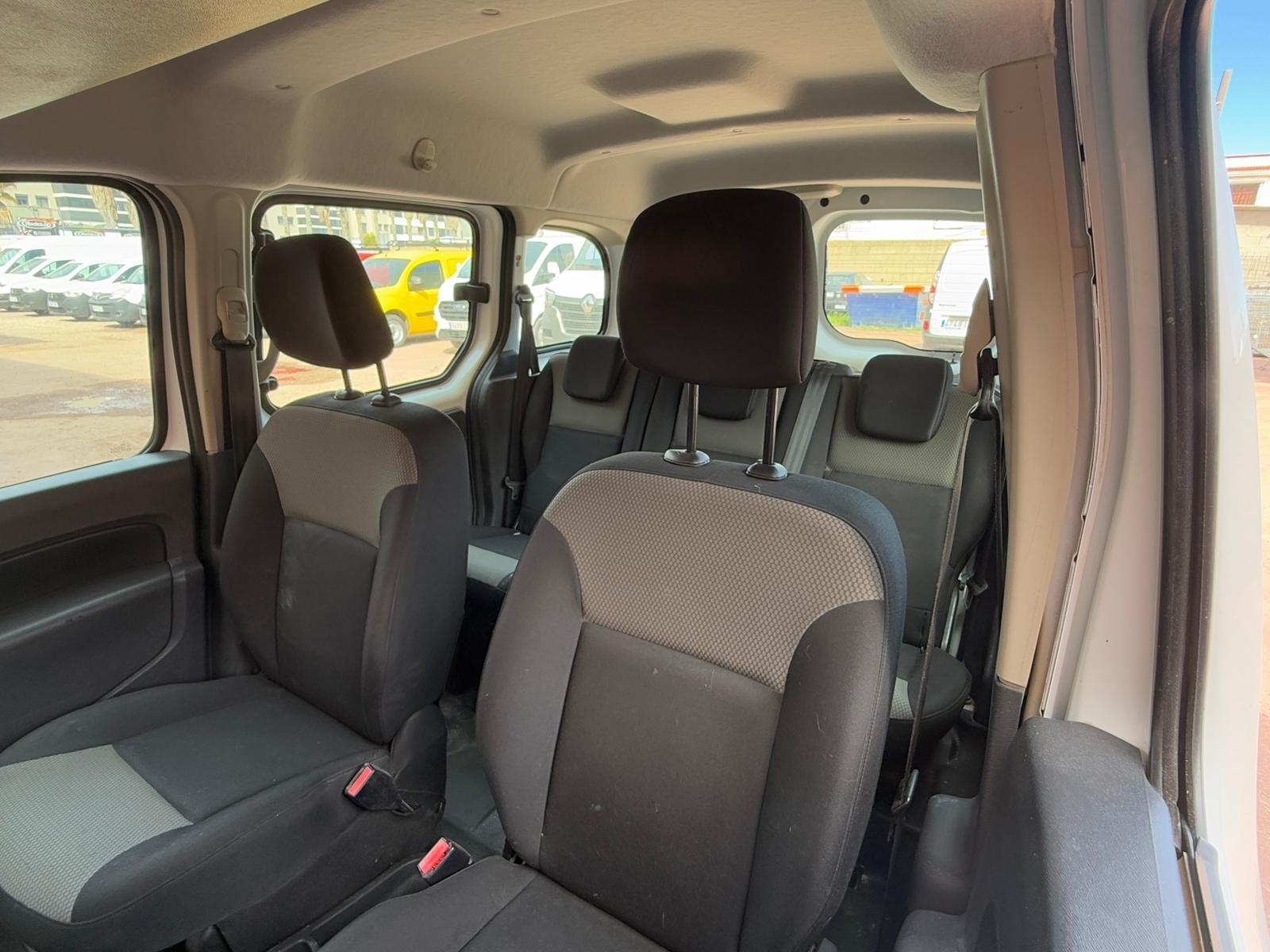 RENAULT KANGOO COMBI (O) PROFES. M1-AF BLUE DCI 70 KW S/S 12 