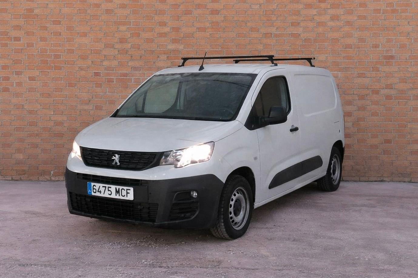 PEUGEOT PARTNER COM. PRO STANDARD 600KG BLUEHDI /BACA 1 