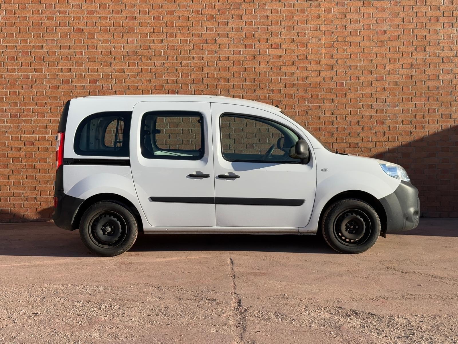 RENAULT KANGOO COMBI (O) PROFES. M1-AF BLUE DCI 70 KW S/S 5 
