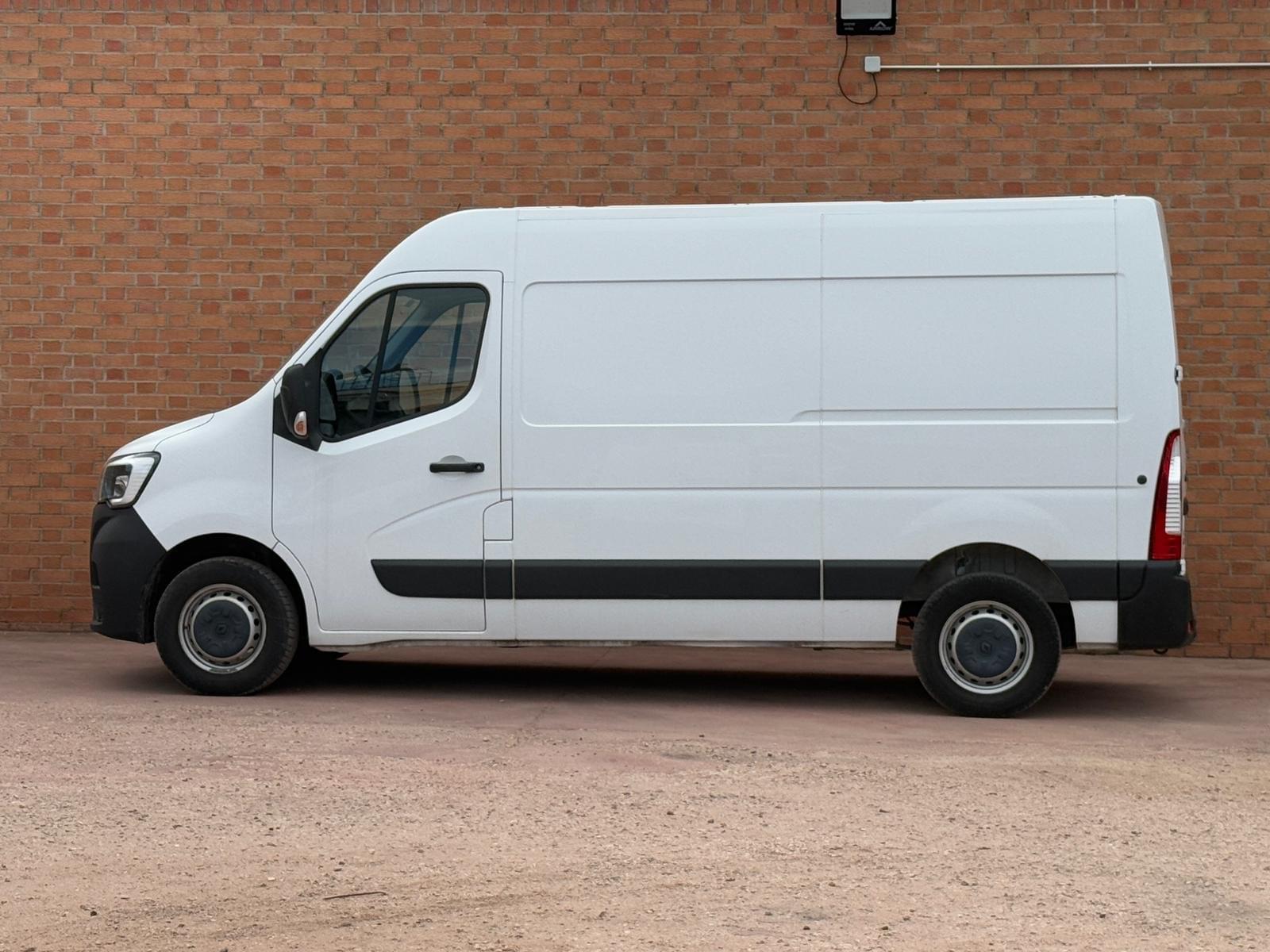 RENAULT MASTER FURGON T L2H2 3500 BL DCI 100KW (135CV) 2 