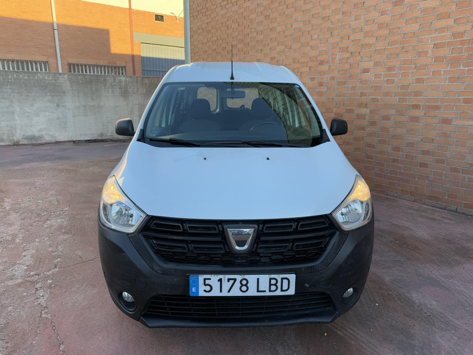 DACIA DOKKER COMBI 1.6 SCE GLP ESSENTIAL 75KW N1 2
