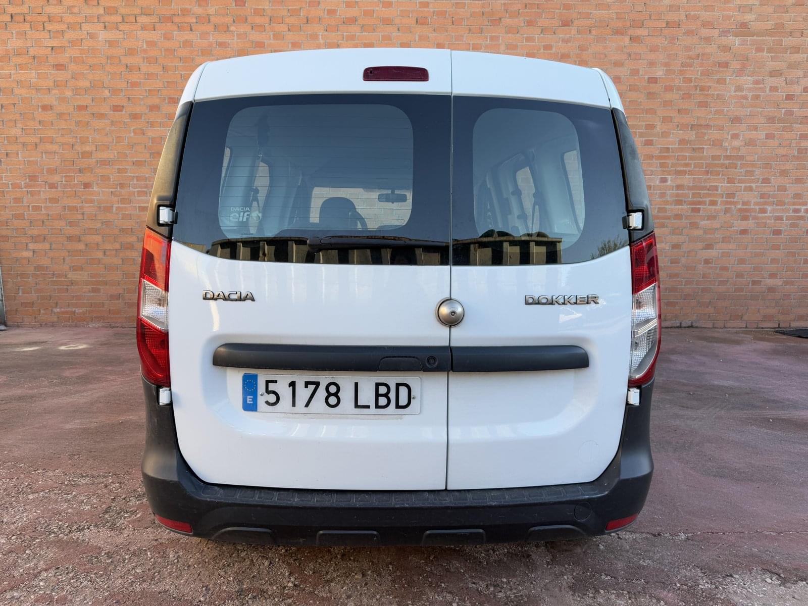 DACIA DOKKER COMBI 1.6 SCE GLP ESSENTIAL 75KW N1 8
