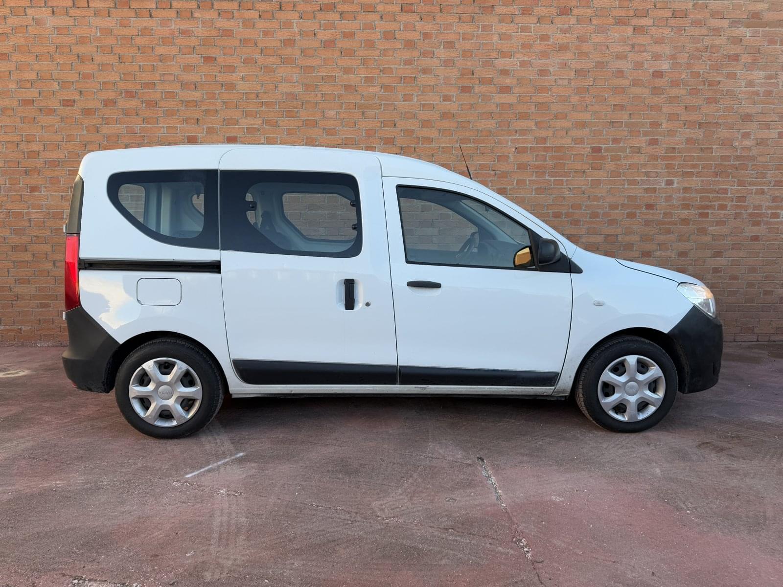 DACIA DOKKER COMBI 1.6 SCE GLP ESSENTIAL 75KW N1 4