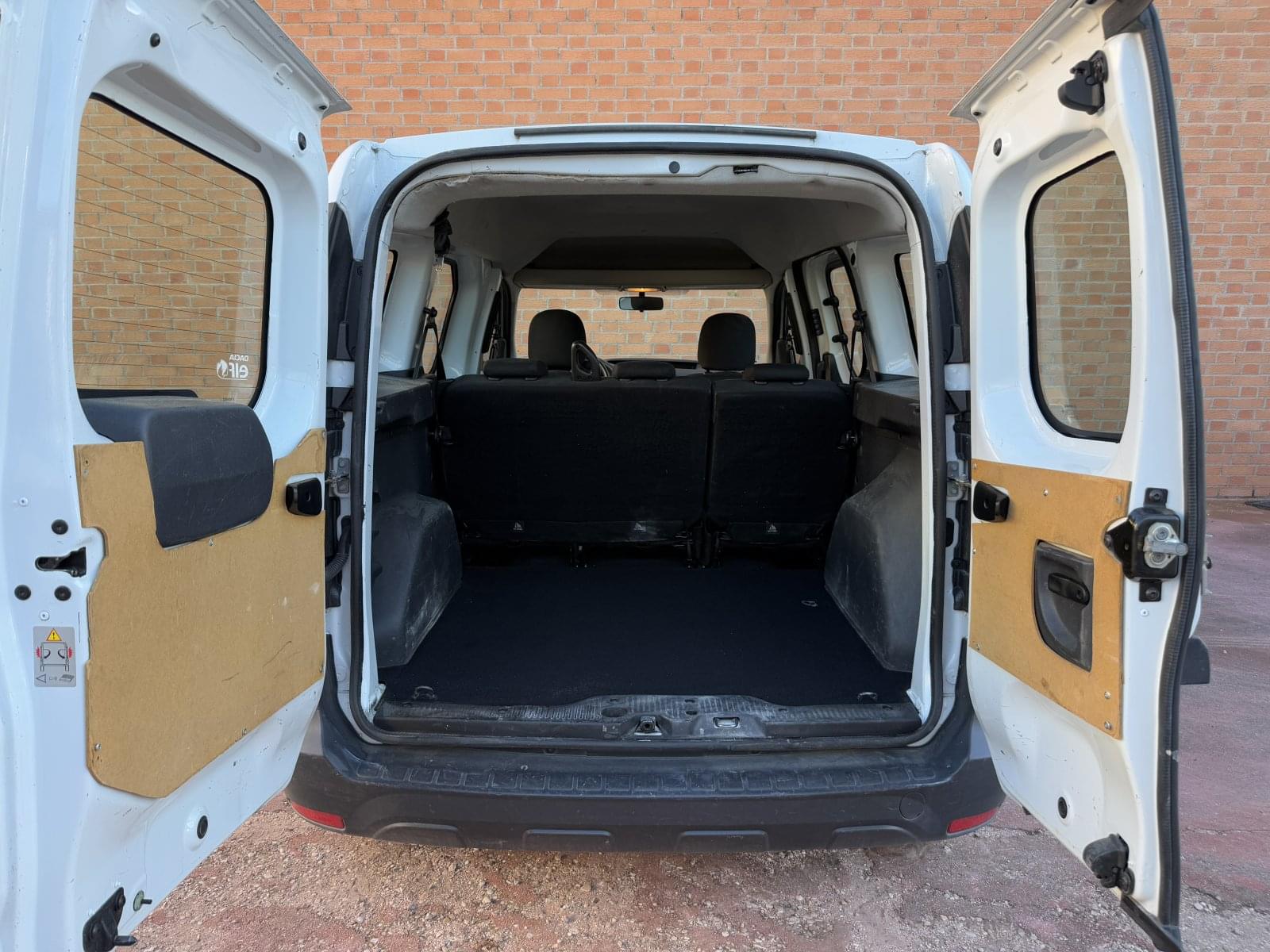 DACIA DOKKER COMBI 1.6 SCE GLP ESSENTIAL 75KW N1 9