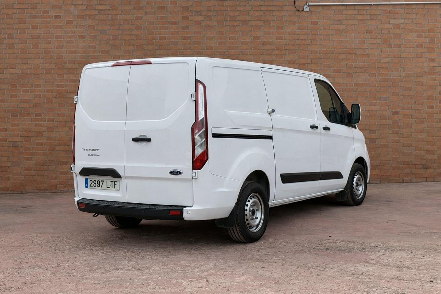 FORD TRANSIT CUSTOM VAN 2.0 TDCI 96KW 280 L1 TREND 7 